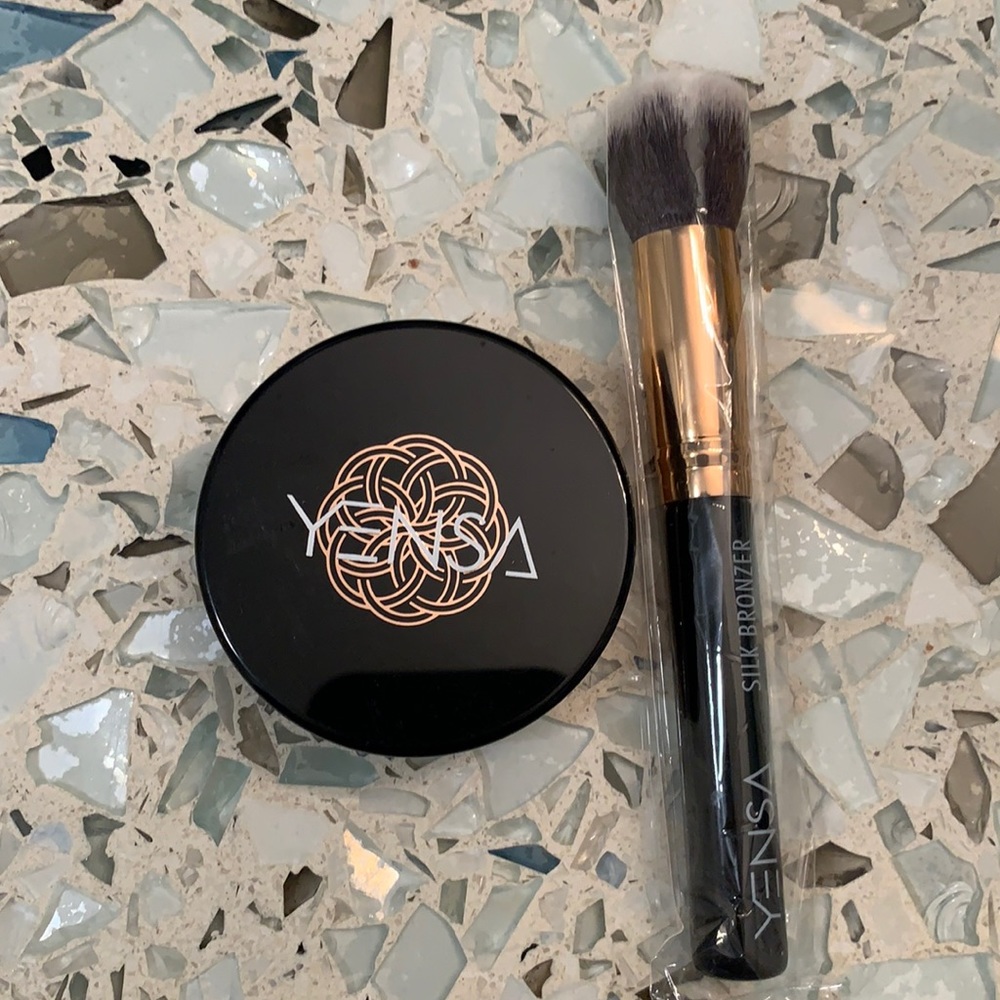 Bronzer and brush